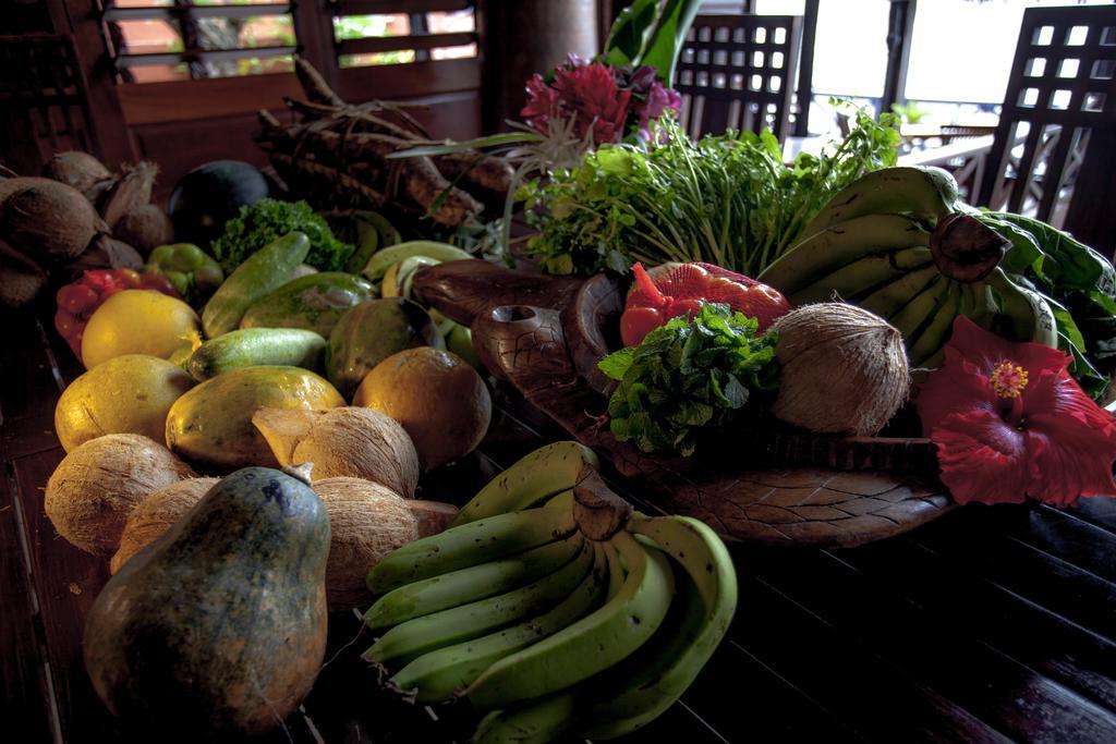 Sunset Bungalows Resort, Vanuatu Port Vila Dış mekan fotoğraf
