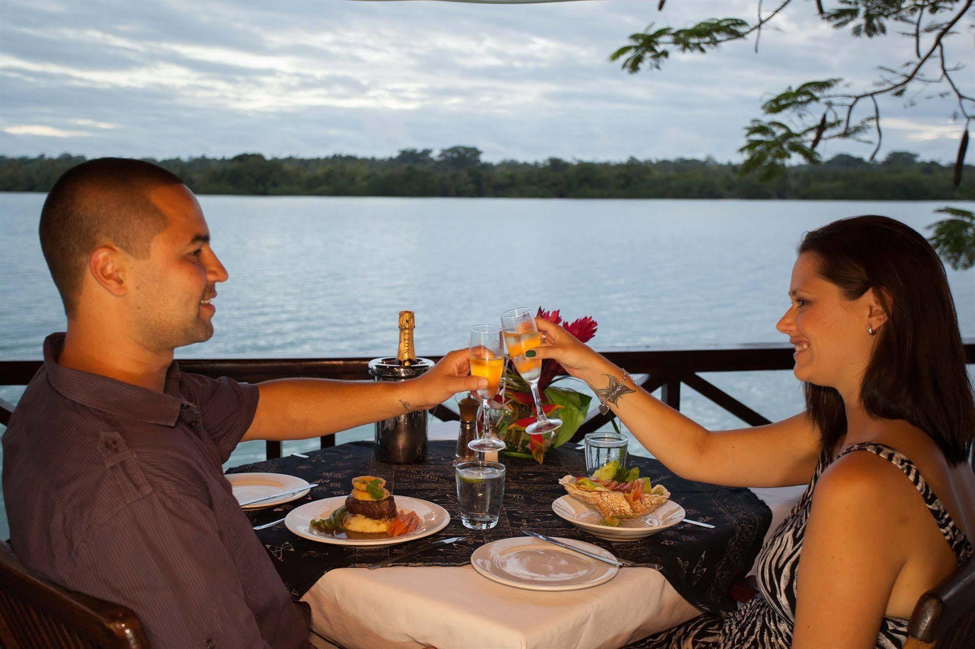 Sunset Bungalows Resort, Vanuatu Port Vila Dış mekan fotoğraf